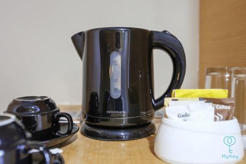 empire suites subang by mana mana