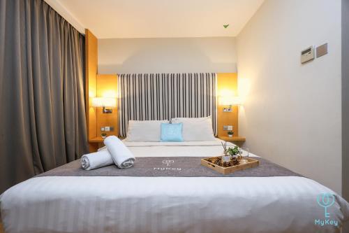 empire suites subang by mana mana
