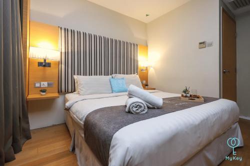 empire suites subang by mana mana