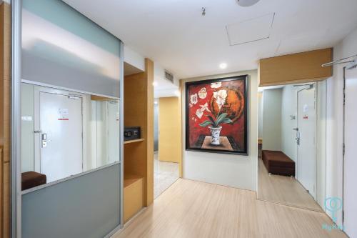empire suites subang by mana mana