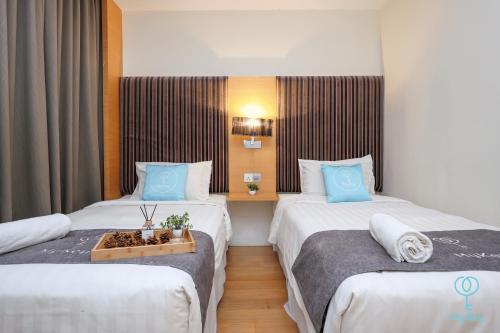empire suites subang by mana mana