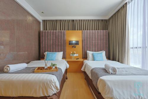 empire suites subang by mana mana