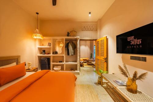 oneoff x assi a boutique homeotel