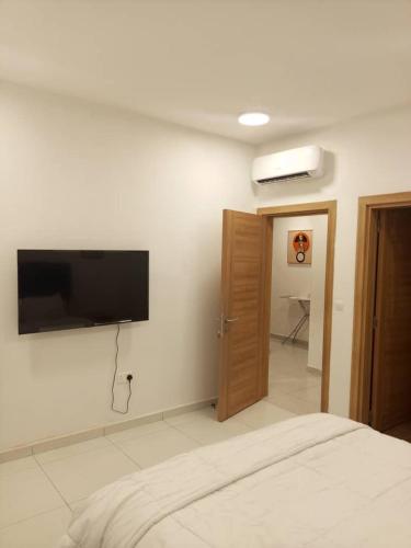 Golf Mews Inspired Living,,3 star