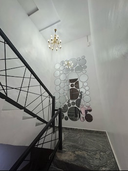 bottega apartment and suites
