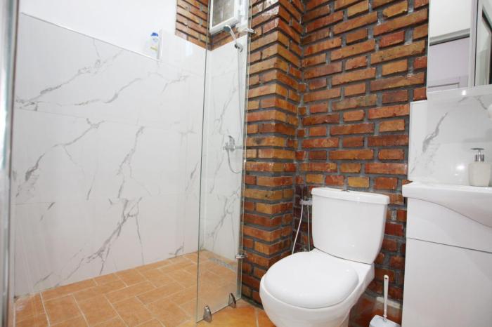 hotel buzi berat