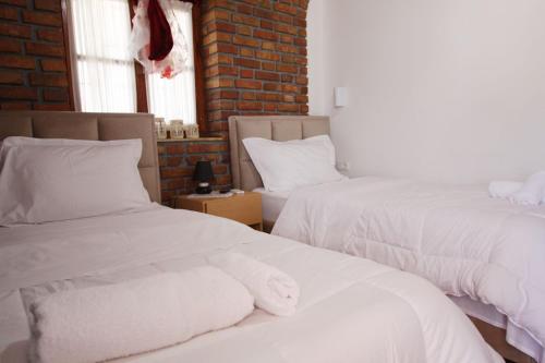 hotel buzi berat
