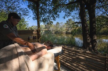 Mozhi Bushcamp,,4 star