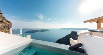 diamond on the cliff hotel andsuites