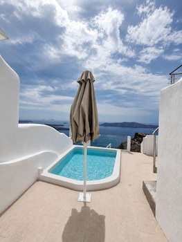 diamond on the cliff hotel andsuites