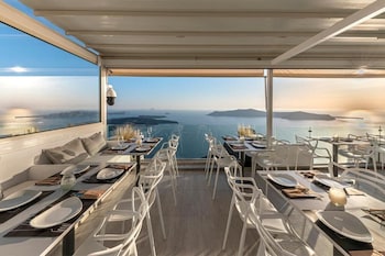 diamond on the cliff hotel andsuites