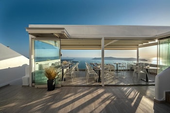 diamond on the cliff hotel andsuites