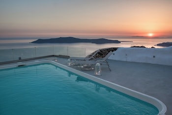 diamond on the cliff hotel andsuites