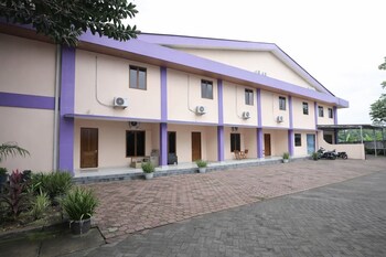 mekarsari hotel by arba