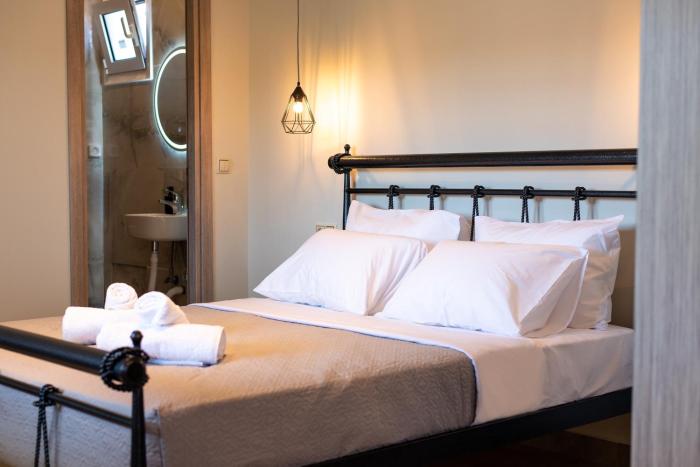 demis apartments near athens airport