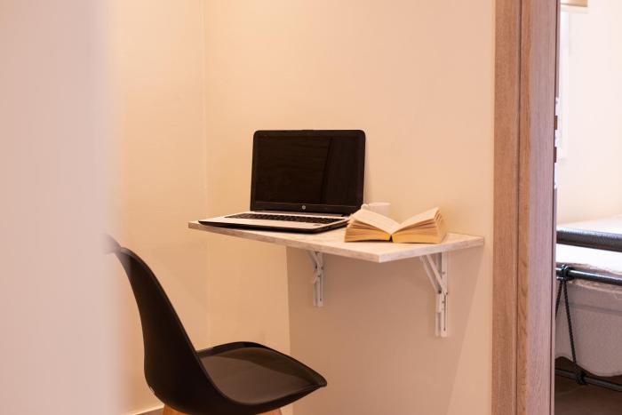 demis apartments near athens airport