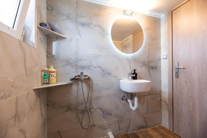 demis apartments near athens airport