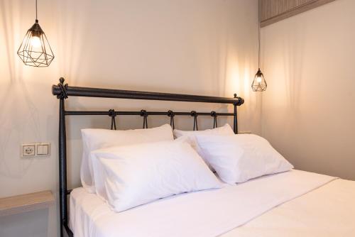 demis apartments near athens airport