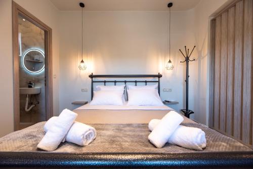 demis apartments near athens airport