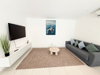 2 Bedroom Duplex Apartment,,2 star