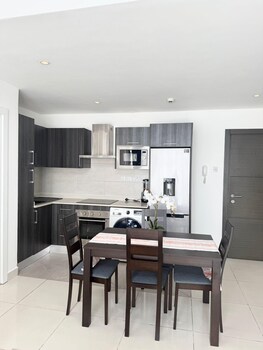 2 Bedroom Duplex Apartment,,2 star