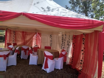peak meadows hotel