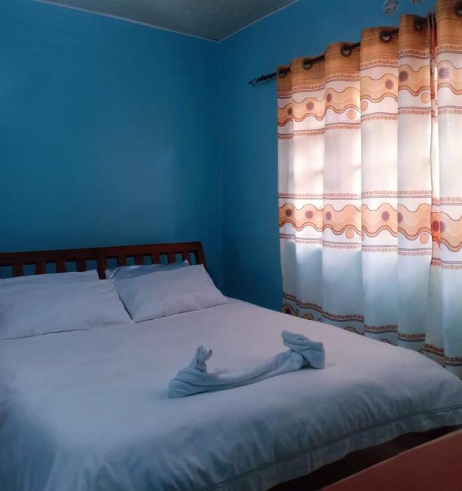 peak meadows hotel
