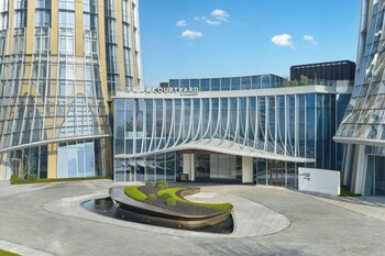 courtyard by marriott yibin