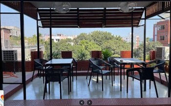 Hotel Riverview Kishorganj,,2 star