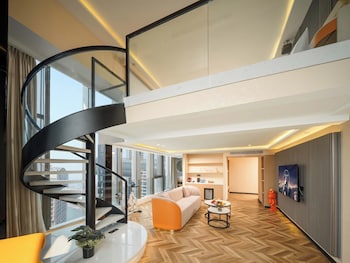Chongqing Tianlai River View Hotel,,4 star