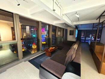Chongqing Tianlai River View Hotel,,4 star