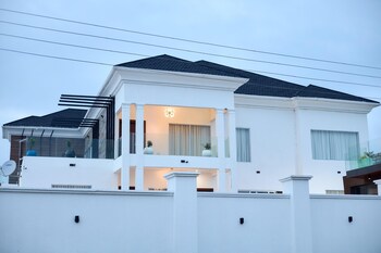 Villa Hills Hotel,,3 star