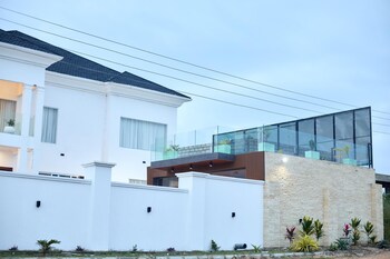 Villa Hills Hotel,,3 star
