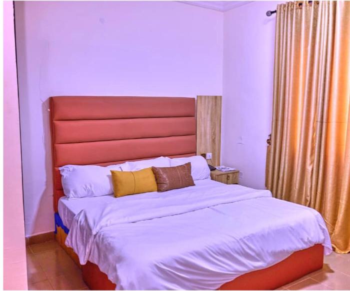 bosanic hotel and suites