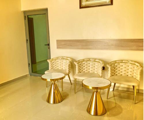 bosanic hotel and suites
