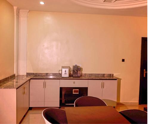 bosanic hotel and suites