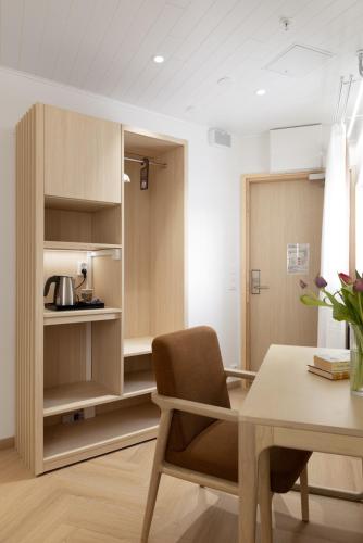 polar nook hotel