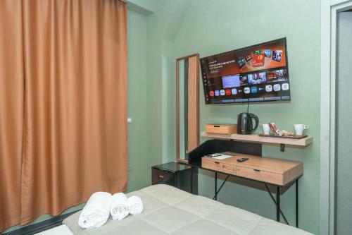 noah gate hotel and suites