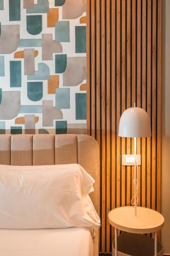 noah gate hotel and suites