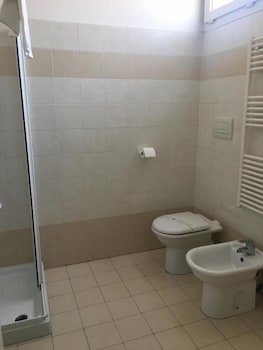 Ab&B Leonardo Italia,,4 star