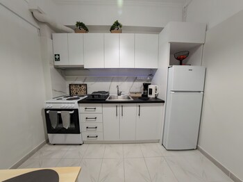 del sol 6 meteora luxurious suites