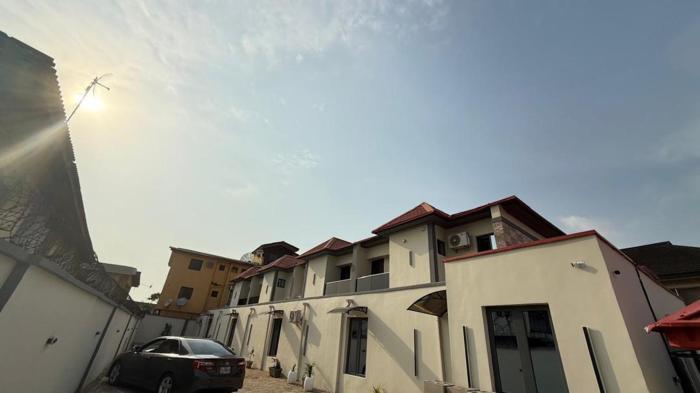 moz one executive guest rooms amore
