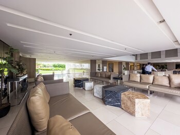 Gemstonebr In Smdc Field Residences,,3 star