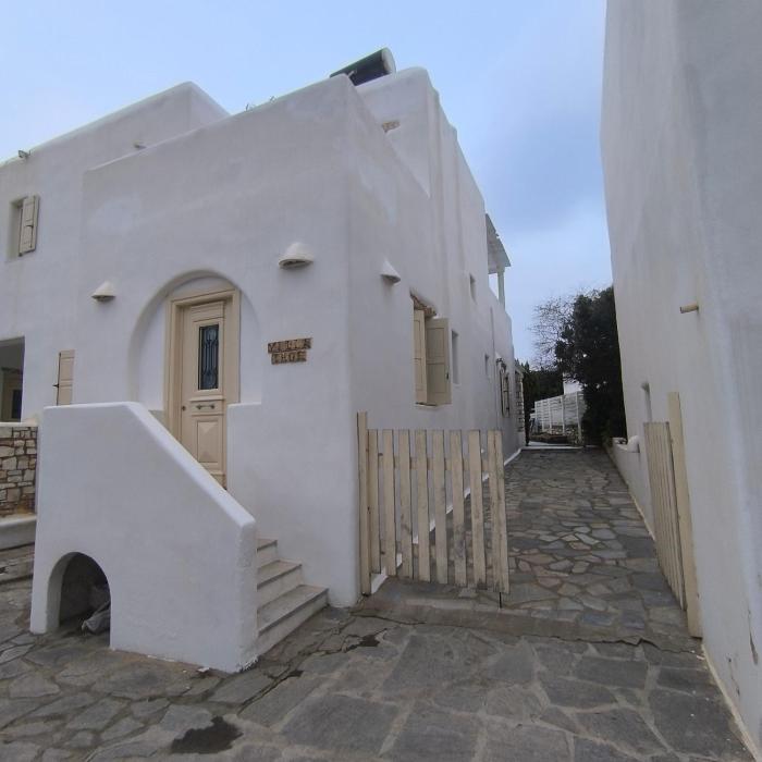 theros casa logaras