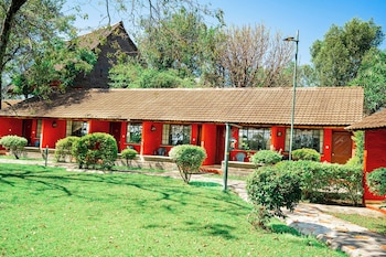 muthu mara river lodge