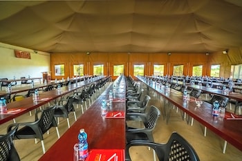 muthu mara river lodge