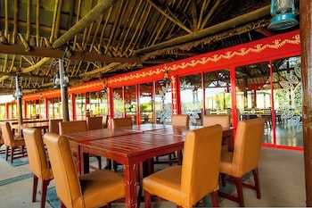 muthu mara river lodge