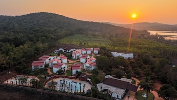 lords sahyadri resort shivamogga