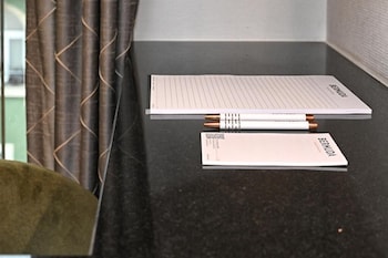 trip inn bermuda zurich hotel