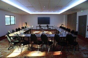 kyriad prestige sarrebourg les terrasses